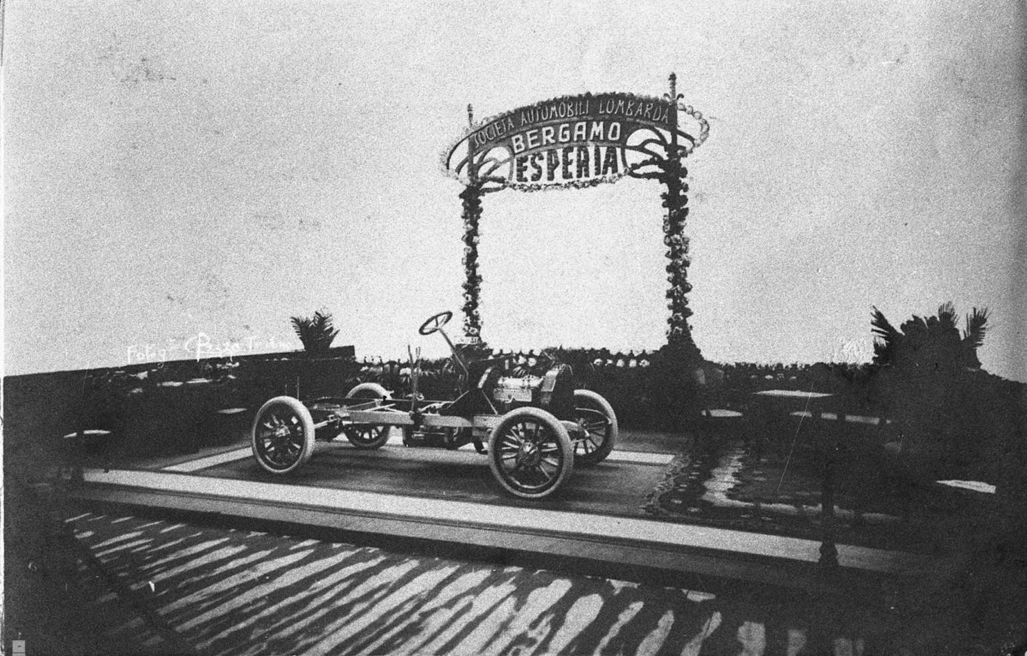 Immagine dell'auto Esperia - Progetto Paleohistory